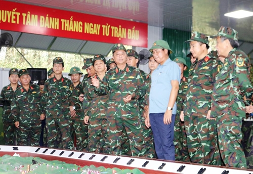 Trung tướng Hà Thọ Bình kiểm tra chuẩn bị Diễn tập khu vực phòng thủ và phòng thủ dân sự tỉnh Quảng Trị năm 2023